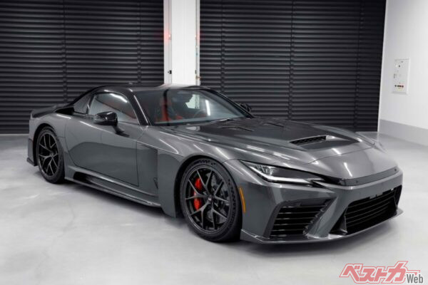 トヨタテクニカルセンター下山の敷地内でメディア向けに公開された「GR GT」。改めて見るとほぼ市販車に近いことがわかる