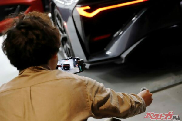 4L、V8ツインターボエンジンのエキゾーストノートはYouTubeのベストカーチャンネルにて公開予定