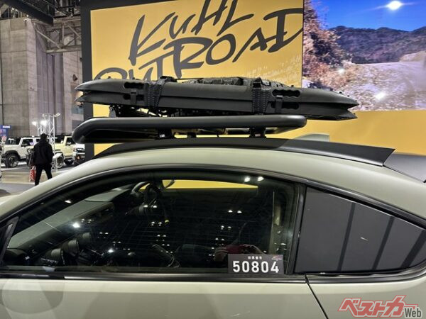 ルーフキャリアでアウトドアレジャーもばっちし