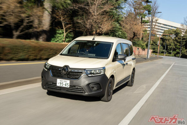 加速は非常になめらかでスムーズ