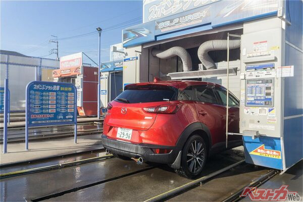 コイン洗車機に下回り洗浄機能があれば利用したい（xiaosan@Adobestock）