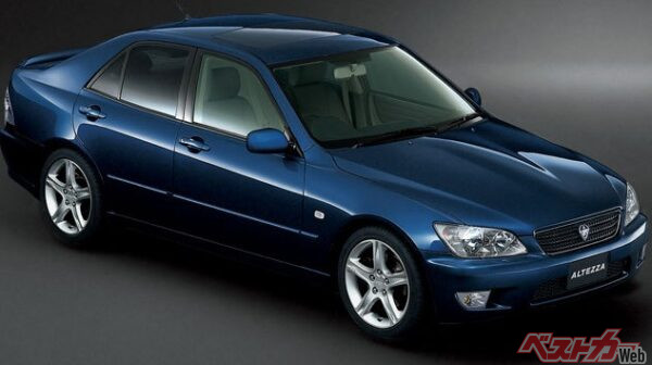 もう一度クラッチを踏みたい! 青春アゲイン!! オヤジ心を再点火するMT車4選