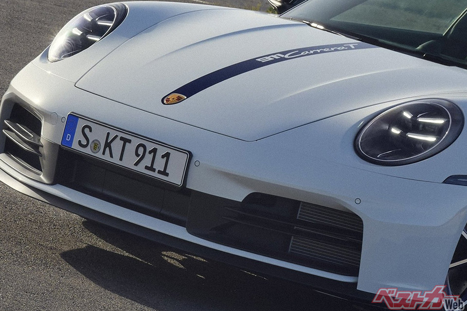 Which Car Resembles a Horse!? Hilarious Car Showdown: Prelude Wins the Long-Nose Debate, G-Wagen Deemed a "Bear"!