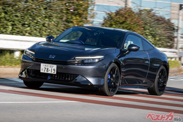 飛ばさなくても爽快な走りが楽しめるのがプレリュードの魅力なのだ