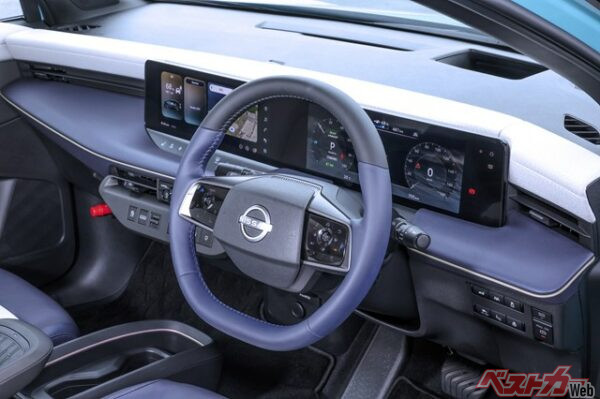 まさに技術と努力の結晶。新型リーフの良さを支えているのがこのステアリングだ