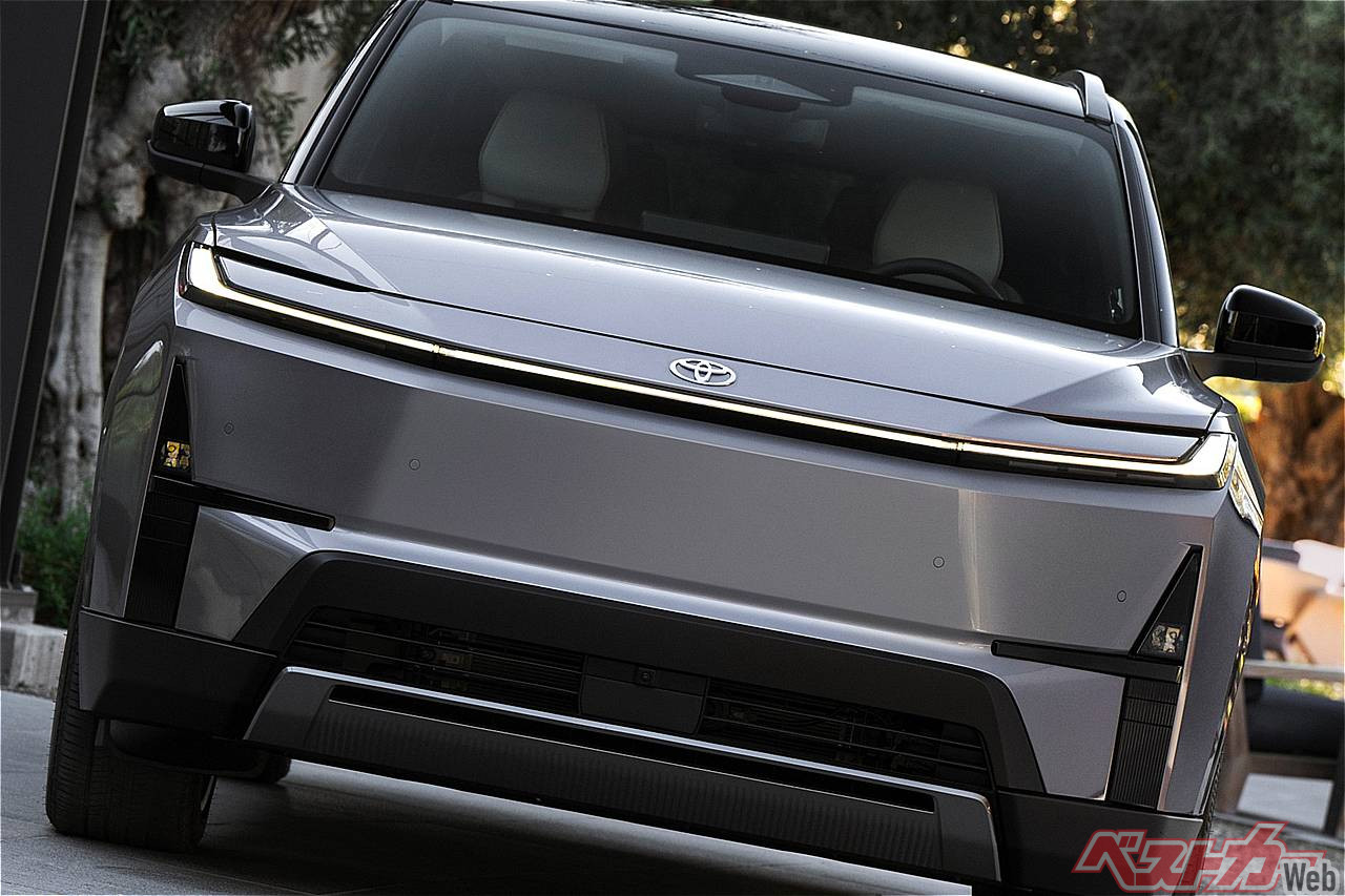 Toyota's Largest BEV Debuts! All-New 7-Seater Electric SUV! Will the North American Highlander See Demand in Japan?