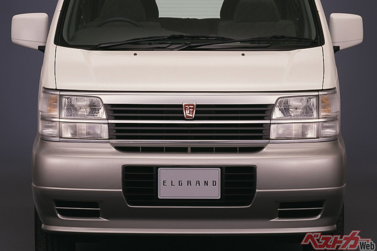 Throwback to the First-Gen Nissan Elgrand: A Luxury Minivan with True Nissan DNA!
