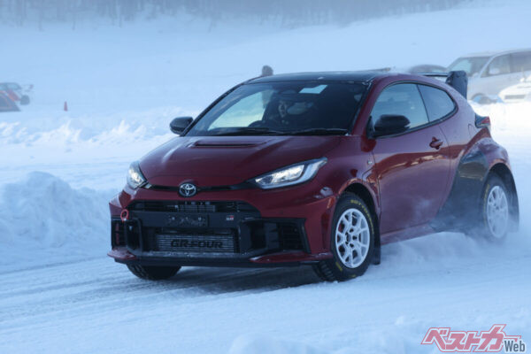 一般道での穏やかさとうってかわって氷上では本領を発揮!