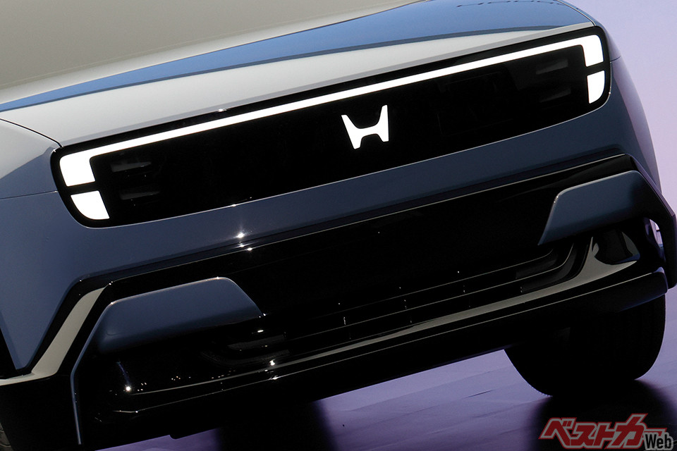 Honda's EV Push Worries Fans and Experts! What's Coming in 2026?