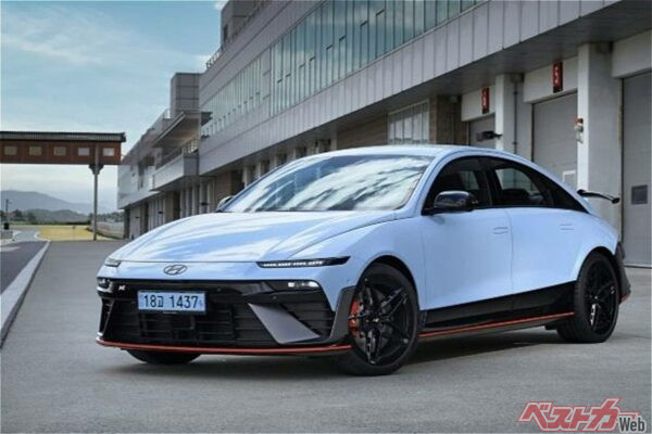 アイオニック6 N