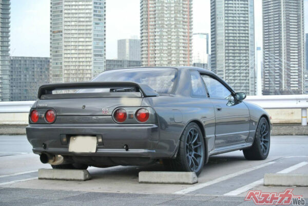 第二世代GT-Rオーナーとしてはボディの錆は悩ましいところ