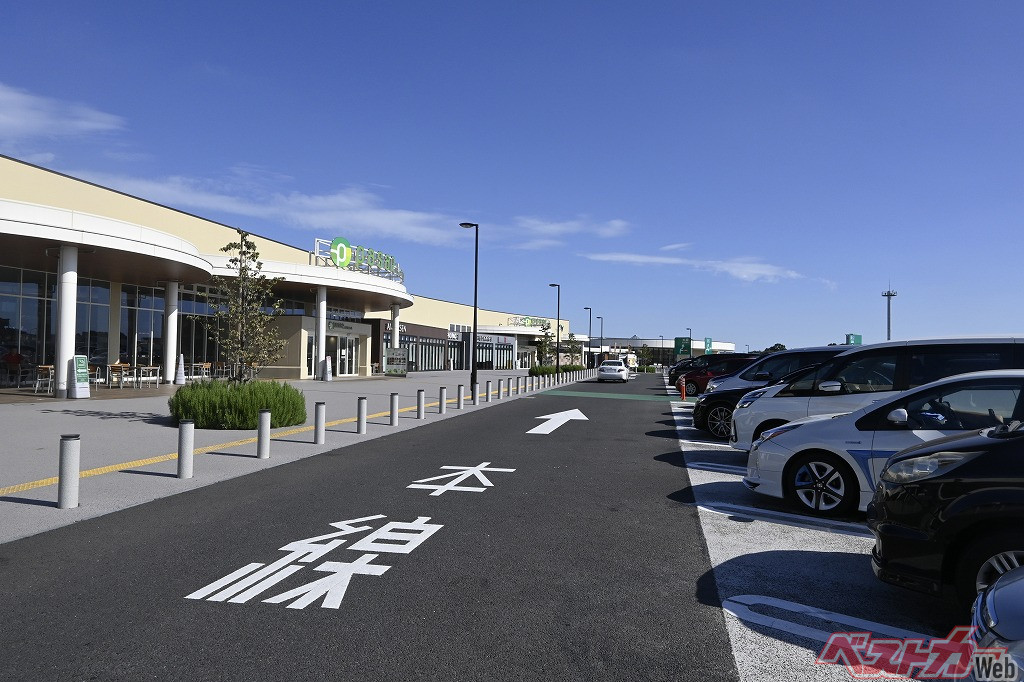 SA/PA Parking Lot Full? What to Do When You Can't Stop for a Break on the Highway in Japan