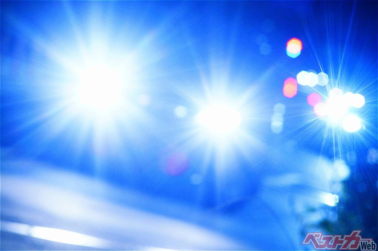 Why are Kei Car Headlights so Bright? The Impact of LEDs, Super-High Roofs, and Auto High Beams