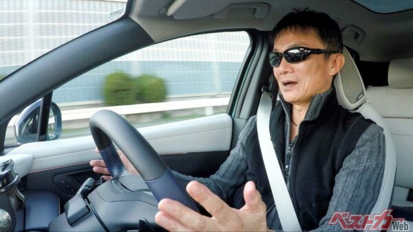 同一車線内のハンズオフが可能となるプロパイロット2.0は「X」も「G」もオプションで装着可能。正確な車線変更支援やナビ連動ルート走行も魅力