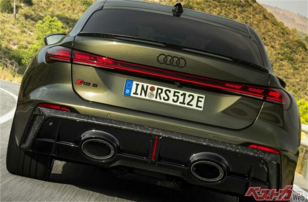Ауди RS5: новая эра производительности и стиля