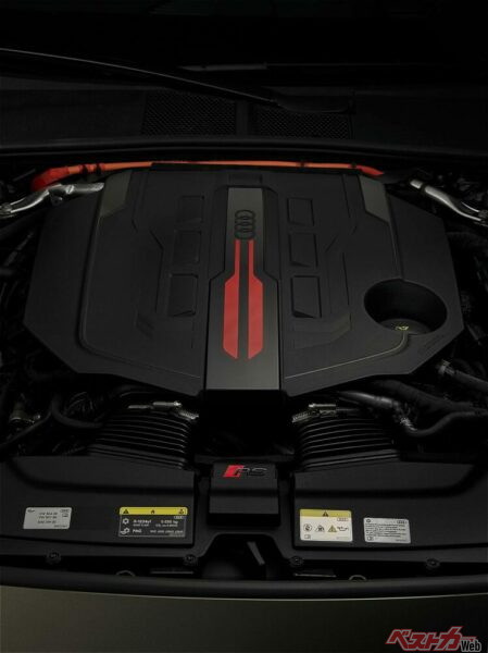 システム出力639psを発揮するハイブリッドユニット