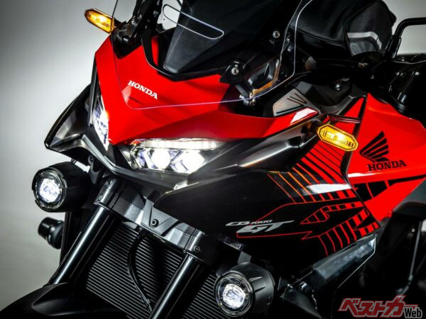 【速報】ホンダ新型「CB1000GT」モーターサイクルショーに登場！ フルパニアも装備可能なスポーツツアラーが参考出品へ