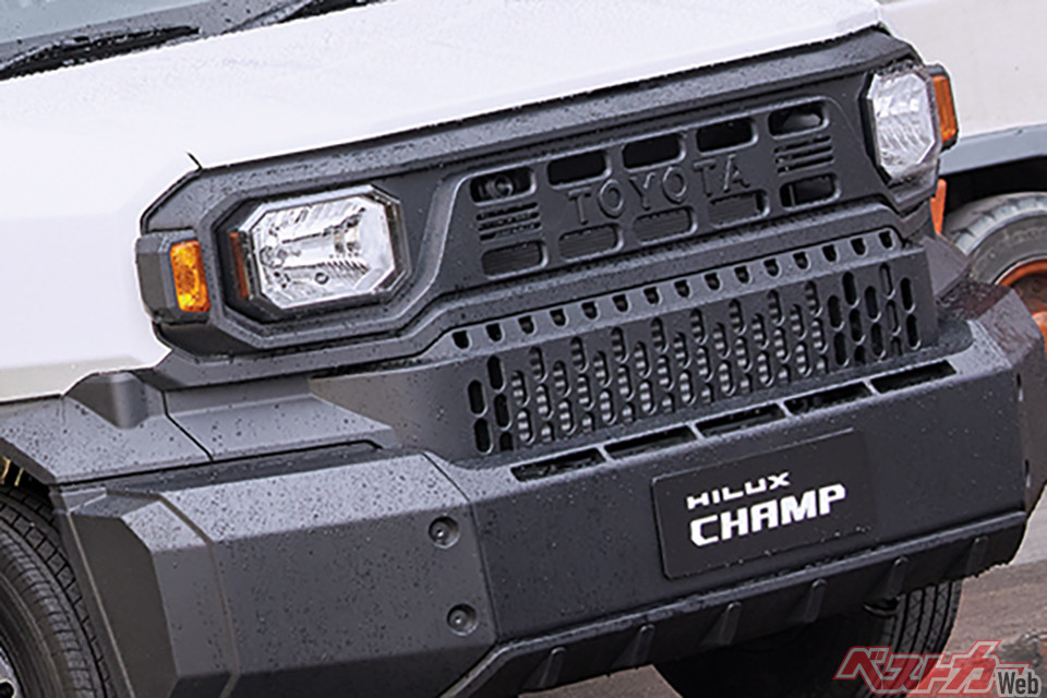 Why is the EV Craze Stalling? The Resurgence of Toyota & Honda's Hybrid Technology Overseas