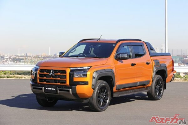 2023年に登場、現行の3代目トライトン