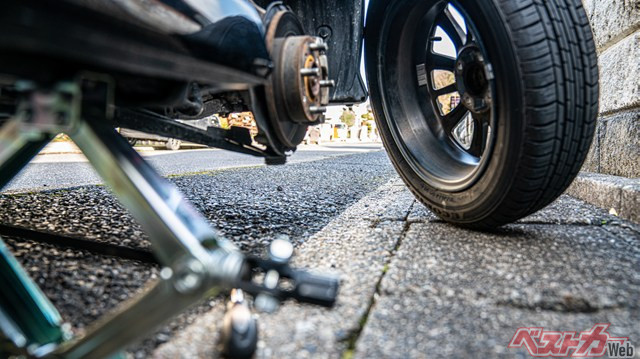 Cracked Winter Tires? Key Checks Before Storing for Next Season!