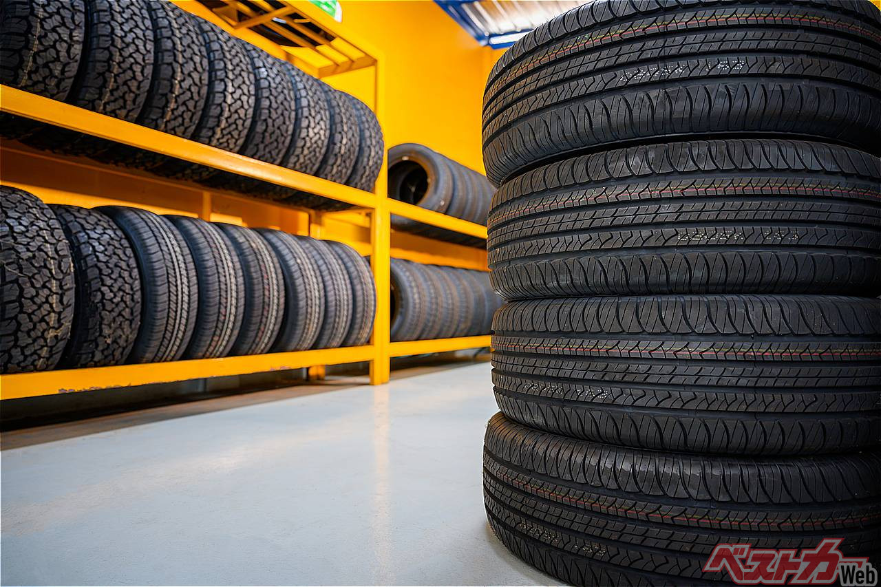 How to Store Your Studless Tires: Standing Up or Lying Down for Longer Life?