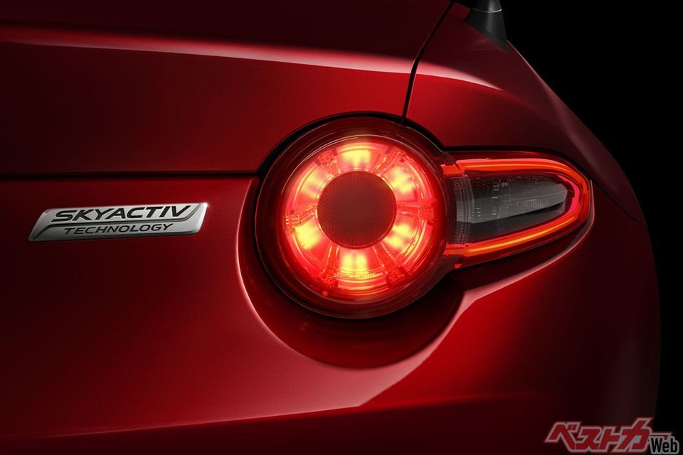 Rediscovering Driving Bliss: Sports Cars for the 'Active Senior' Generation in Japan