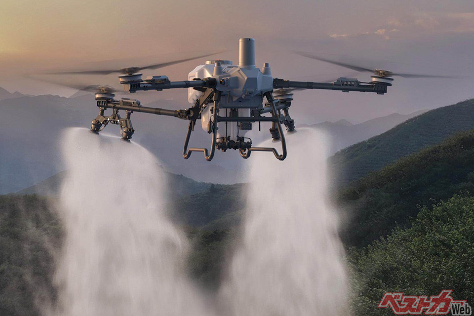 DJI Agriculture Drone Flies Completely Autonomously: AI-Powered Dosage and Obstacle Avoidance