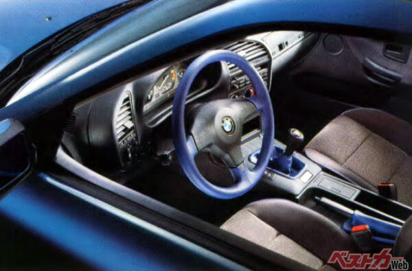 BMW 3シリーズ（E36）の内装