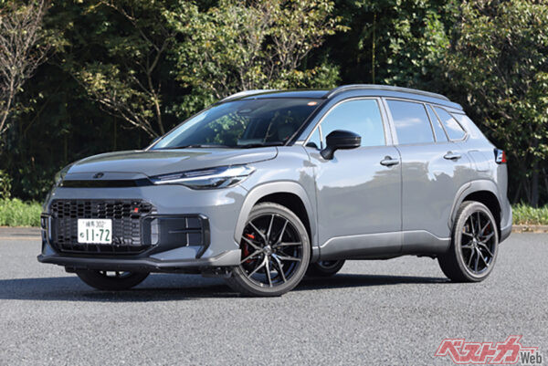 第5位はトヨタ カローラクロス。2025年5月のマイナーチェンジでシャシーを改良。2L・HEVのGR SPORTが追加され魅力アップ