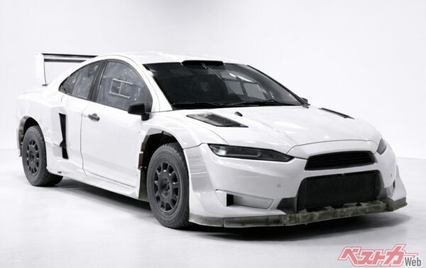 突如現れたテストマシン。キャビンが盛り上がり、リアスペースが確保されているようにも見えた（画像は編集部がAIで生成したモデル）