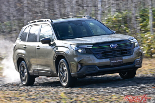 第2位はスバル フォレスター。現行型ではじめてストロングハイブリッドを設定。安定感のある総合力
