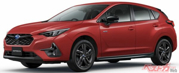 赤ボディもお似合いのインプレッサ。こちらは中級グレードのST-H Style Editionグレード(330万円~)