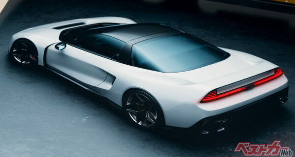 ボディワークはフルカーボン製