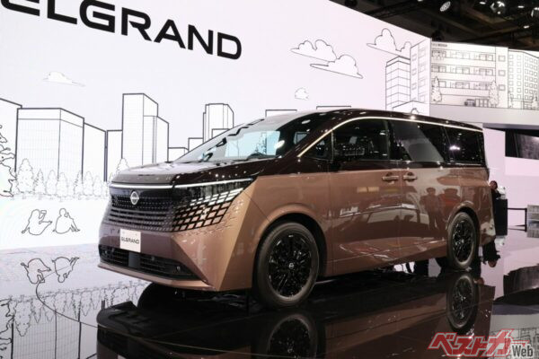 「エルグランド」がデビューを控えるが‥