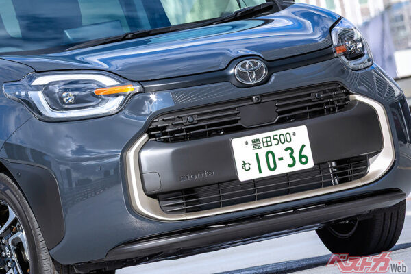 中古車は「走行距離」と「年式」どっちを優先すべき!?　整備履歴や仕様変更が価値を左右する理由とは