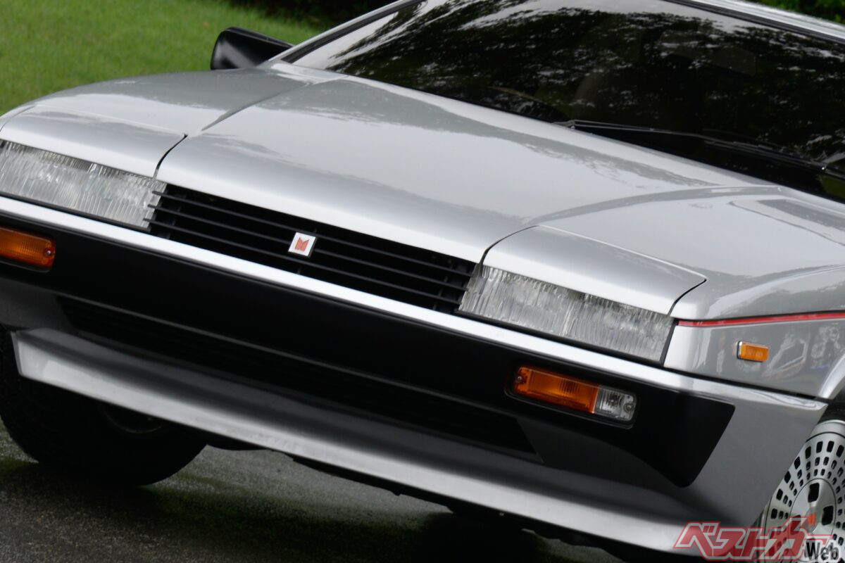 Why Do Digital and Analog Car Gauges Still Coexist? A Look at the History and Reasons