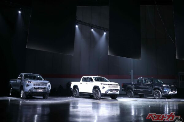 タイで発表された9代目ハイラックス。ラインアップはスタンダードキャブ、スマートキャブ、ダブルキャブ、オーバーランド、BEVの4種