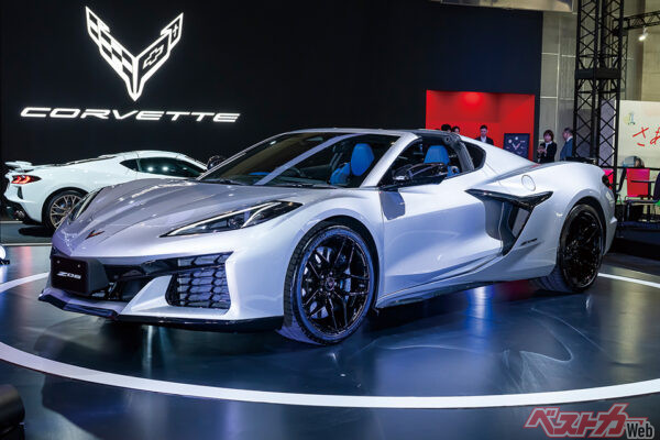 シボレー コルベット Z06。価格はクーペが2680万円、コンバーチブルが3020万円