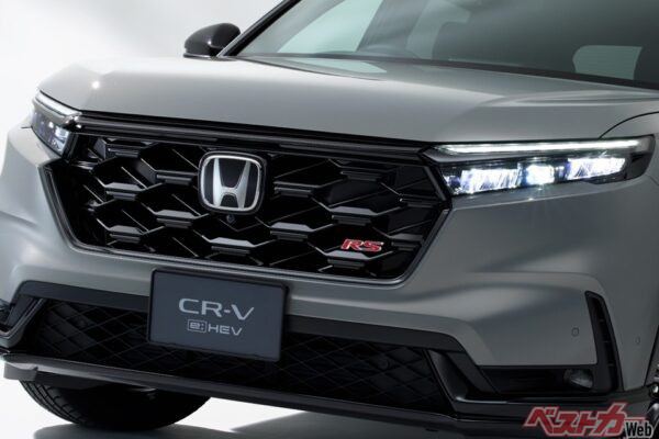 新型CR-Vvs.本命ミドルサイズSUV!?　ハイブリッド王者はどっちだ？