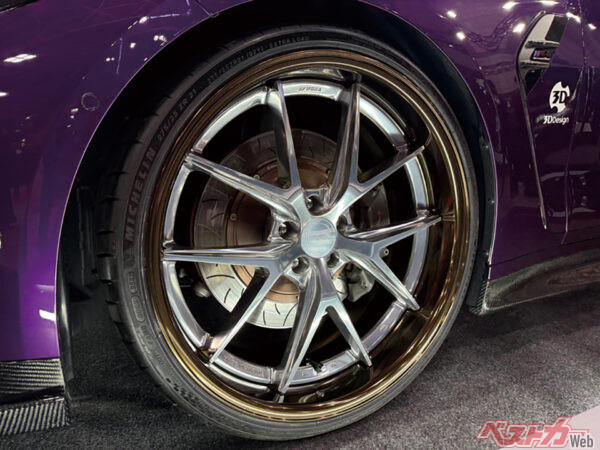 グノーシス RXS(写真)とRXMを展示