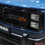 ひと目で「ベース車」が分かったら天才!? ダムドが放つ「ネオレトロ」なステップワゴン「レゾネーター」がシブすぎる！