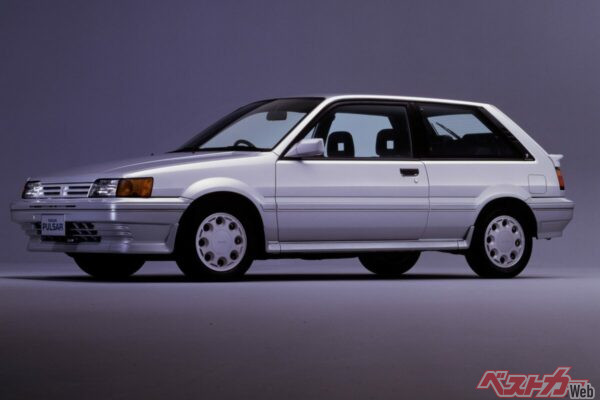 3代目パルサー。ラングレーやリベルタビラとは外観デザインで細かな違いがあった