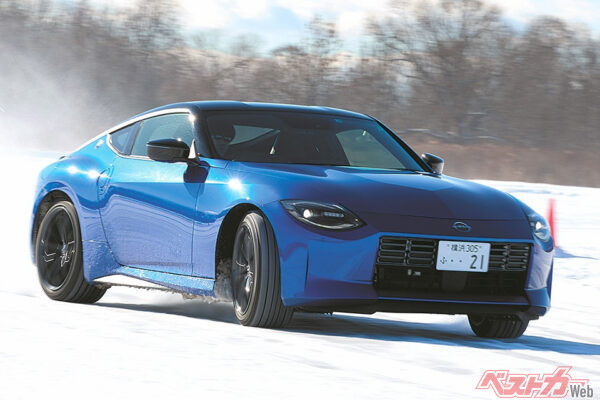 アクセルを踏めば野獣が目覚める……魂を震わせる「鋼鉄の咆哮」日産 フェアレディZ