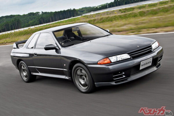 英語表記の時は「ガッズィーラ」と発音してください