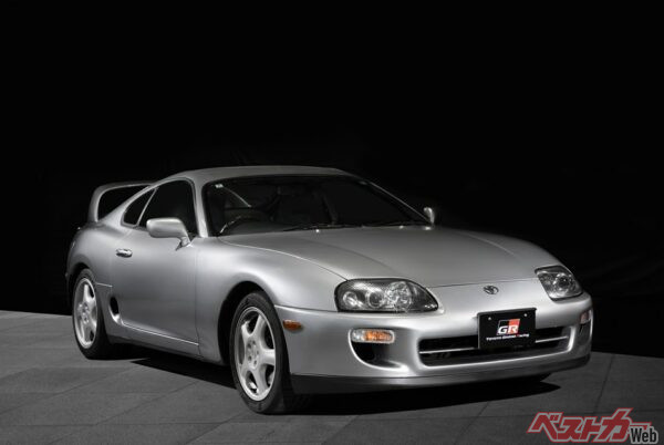 オートモビルカウンシルでは実際にGRヘリテージパーツを使用した80スープラが展示される