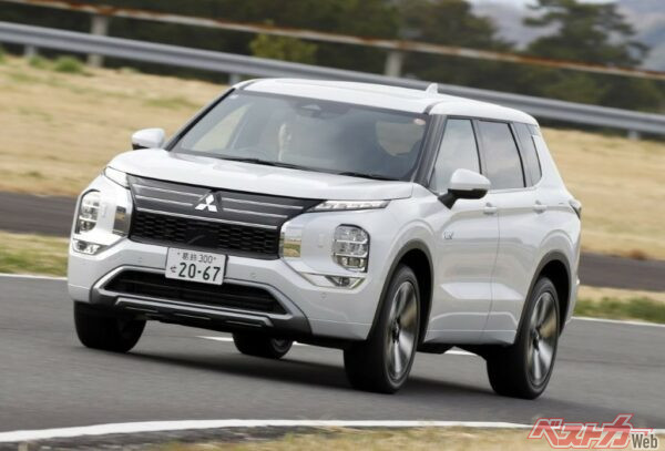 電動車として最も完成度が高いと感じたのがアウトランダーPHEV