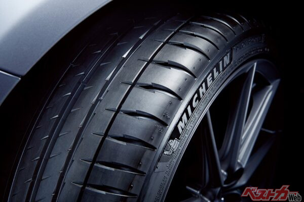 新品タイヤは滑る？　 太いタイヤは有利？　タイヤの常識・非常識