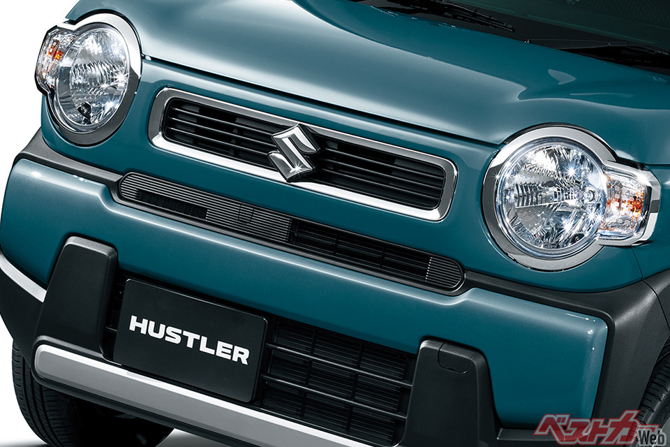 Why is the Suzuki Hustler, a quirky kei SUV without sliding doors, so popular?