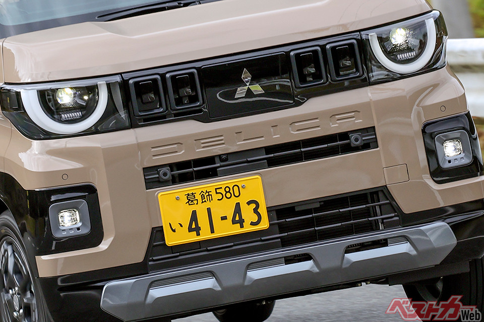 Why the Mitsubishi Delica Mini 'T Premium 4WD' is a Hot-Selling Kei-SUV Right Now