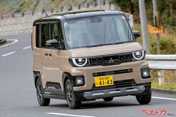 三菱 デリカミニ(2025年8月登場・196万4600~290万7300円)